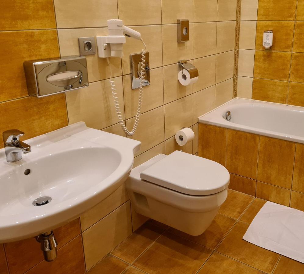 Hotel Slovan Jeseník المظهر الخارجي الصورة