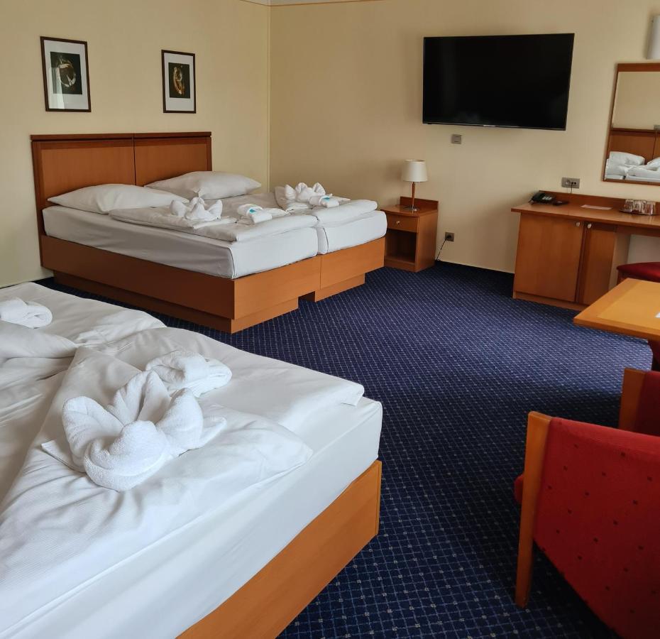Hotel Slovan Jeseník المظهر الخارجي الصورة