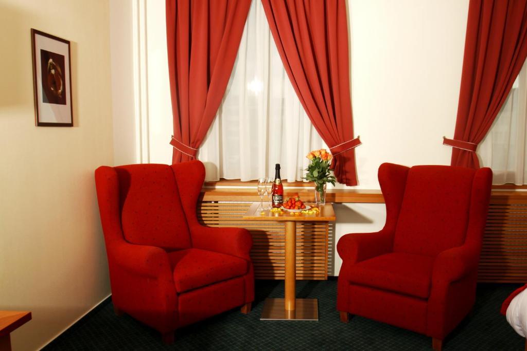 Hotel Slovan Jeseník الغرفة الصورة